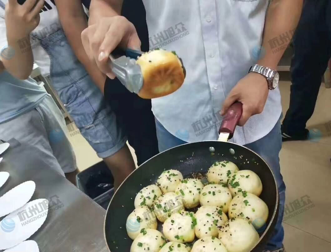 5db24e5e40ce9.jpg 5db24e5e40ce9.jpg